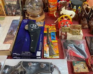 Assorted Cap Guns and Derringers