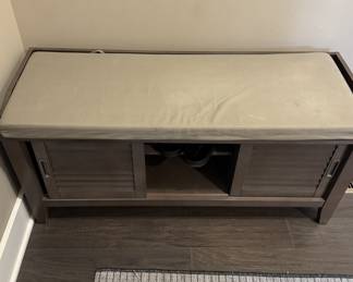 Entry bench with shoe storage