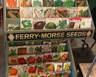 Ferry-Morse Seed Displays
