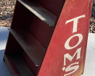 Tom's Counter Display