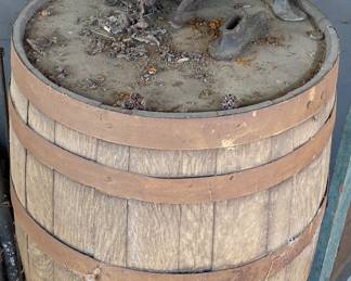 Wooden Keg/Old Sharpener