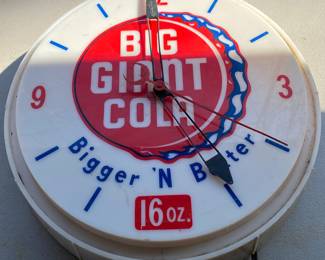 Vintage Big Giant Cola Clock (Does Not Run)