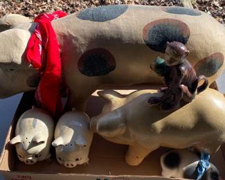 Figural Pigs