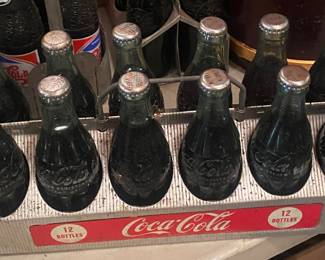 Vintage Aluminum Coca Cola 12 Pack Carrier