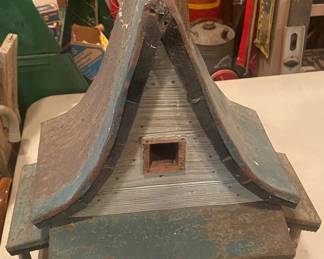 Primitive Birdhouses