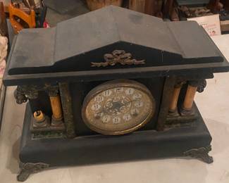 Mantle Clock