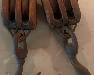 Block and Tackle Pulleys
