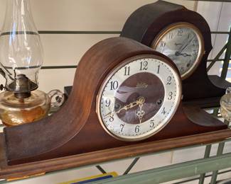 Welly Mantle Clock