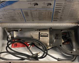 Black & Decker Cut Saw 