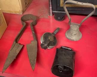 Primitive Bells and Shears