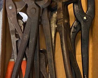 Old Shoe Stretcher and Pullers