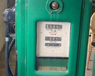 Vintage Bennett Gas Pump with 1987 Sinclair Globe