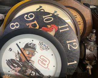 Wall Clocks