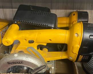 DeWalt Rechargeable Hand Tools