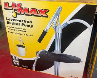 Lu Max Lever Action Bucket Pump
