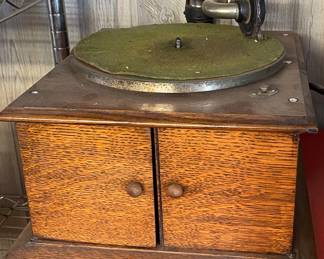 Victor Tabletop Talking Machine