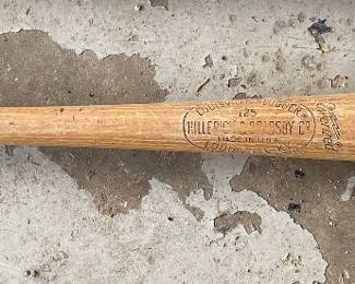 Henry Aaron Bat