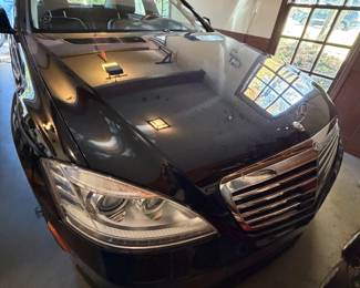 2013 - MERCEDES BENZ 4-DOOR S550v,   ODOMETER 92,500,  8 cylinder. BLACK, in EXCELLENT condition! VIN:  WDDNG7DB1DA512054

Asking:  $19,980.  