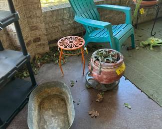 Tubs - Chairs - Pots