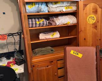 Large  Wood Hutch with Doors - Sheets - 