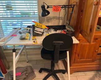 Drawing Table - Chair - Light - Drawing tools - Tee Square