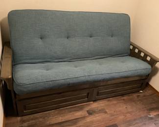 Like new futon 2 drawers for storage in the bottom