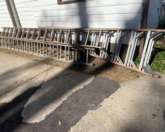 32ft ladder $40, 28ft $15, 12ft $40