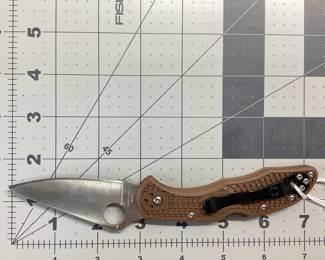 SPYDERCO DELICA 4 KNIFE LIKE NEW WITHOUT BOX 3 INCH BLADE