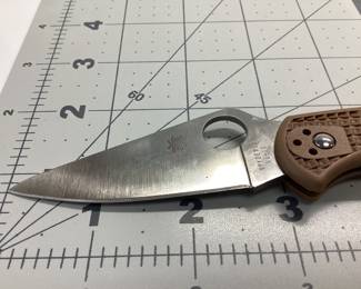 SPYDERCO DELICA 4 KNIFE LIKE NEW WITHOUT BOX 3 INCH BLADE