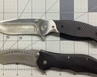 2 MEYERCO DDR KNIVES LOT DARREL RALPH DESIGN MAXX-Q AND ONEEDC FLIPPER FOLDING KNIFE