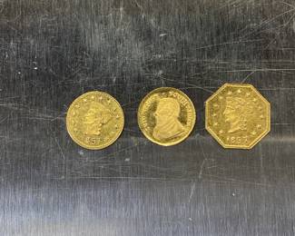 3 PC. 14KT GOLD COIN LOT THESE CALIFORNIA FRACTIONAL GOLD OCTAGON, ROUND AND, MINIATURE SOUTH AFRICAN KRUGERRAND COINS TESTS AT NO LESS THAN 58.5% (14K) GOLD, OCTAGON WEIGHING 0.35 GRAMS, ROUND AT 0.23 GRAMS, KRUGERRAND AT 0.14 GRAMS