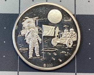 99.9 SILVER APOLLO COIN APOLLO 11 JULY 16, 1969 COIN AT 99.9% SILVER WEIGHING 8.45 GRAMS