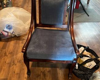 Vintage Accent Chiar. Great Condition - $95.