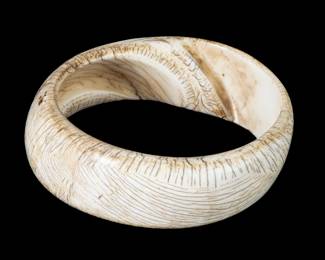 conch shell bracelet