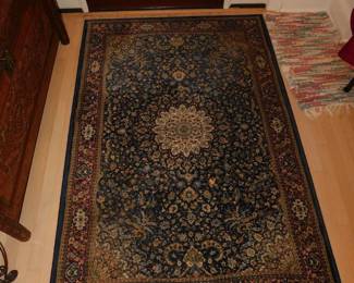 4' X 6' AREA RUG