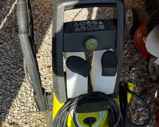 Pressure washer