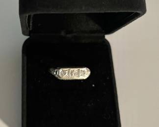 14K Gold and Diamond Filigree Ring