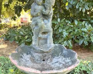 Outdoor Water Fountain Statue