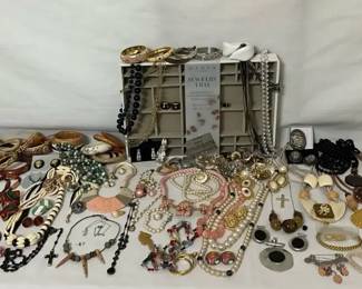 Jewelry Costume Pieces