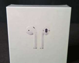 Apple Airpods With Charging Case NEW