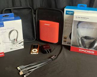 Headphones Speaker Lot