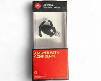 Motorola H720 Universal Bluetooth HeadsetUnopened
