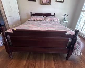 Queen Mahogony bed