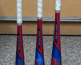 Brand new still in plastic Marucci CAT 9 bats.  -5 (drop 5), 2 3/4" barrel.   3 sizes available with multiple bats per size.  Would be perfect for a baseball team