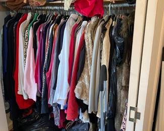 Larger women’s sizes, XL and XXL. Women’s shoes size 10