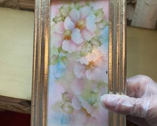 Floral painting on porcelain