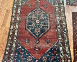 Persian Rug (G)
Overall good condition with some minor fraying around edges 
41” x 6”