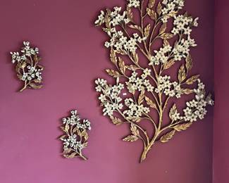 Syroco Dogwood gold plaques 
Large 45 X 21 Aprox.
Small  20 X 14 Aprox