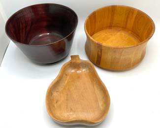 3 Wood Bowls: William Sonoma, Pear & Silverplate Base
Lot #: 108
