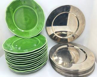 2 Sets Of Chargers: 12 Le Cadeaux Green Melamine & 12 Silver
Lot #: 146